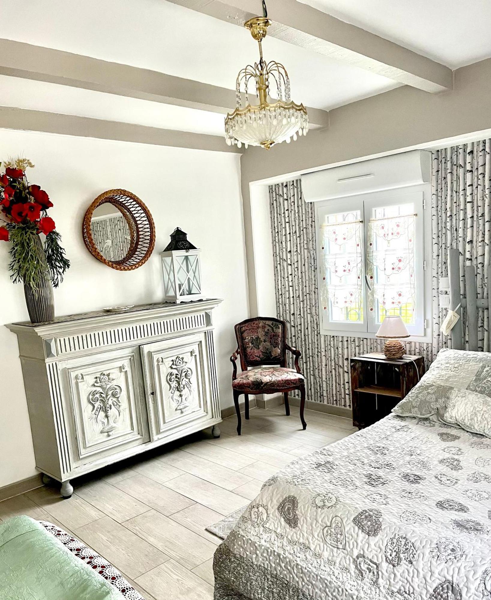 Appartement Cosy Saint-Hilaire-de-Brethmas Екстериор снимка